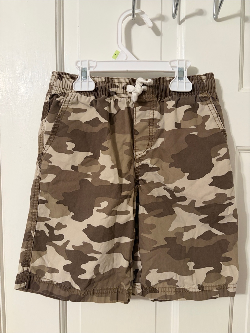 Crazy 8 Boys Camo Shorts in Brown and Tan